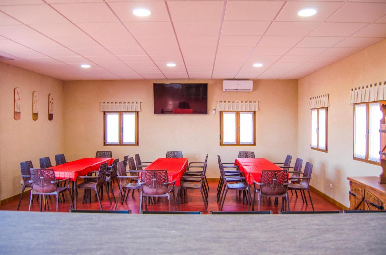 منزل الضيف كاساس روراليز الحمراء المظهر الخارجي الصورة